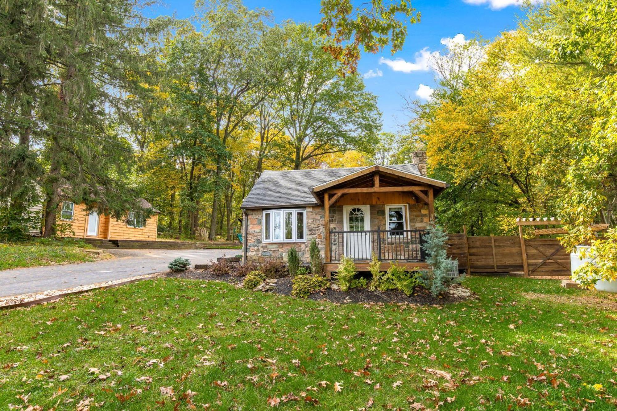 Апартаменты 5 Bd W Hottub - Mins To Hunting Hiking & Fishing New Providence Экстерьер фото